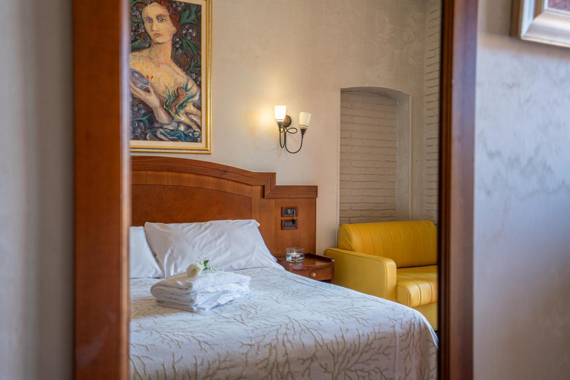Art Hotel Santa Lucia Termoli Exterior foto