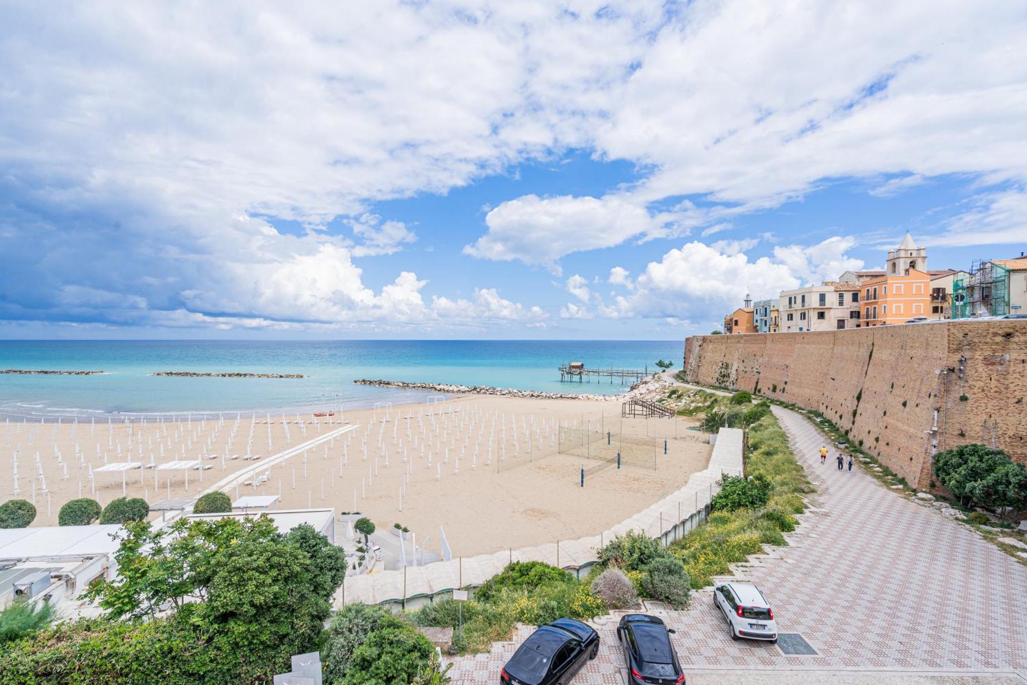 Art Hotel Santa Lucia Termoli Exterior foto