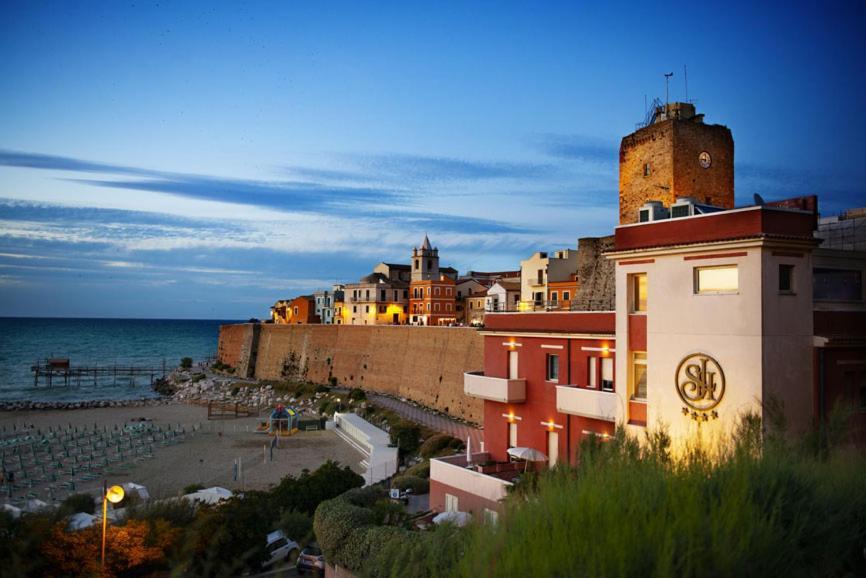 Art Hotel Santa Lucia Termoli Exterior foto